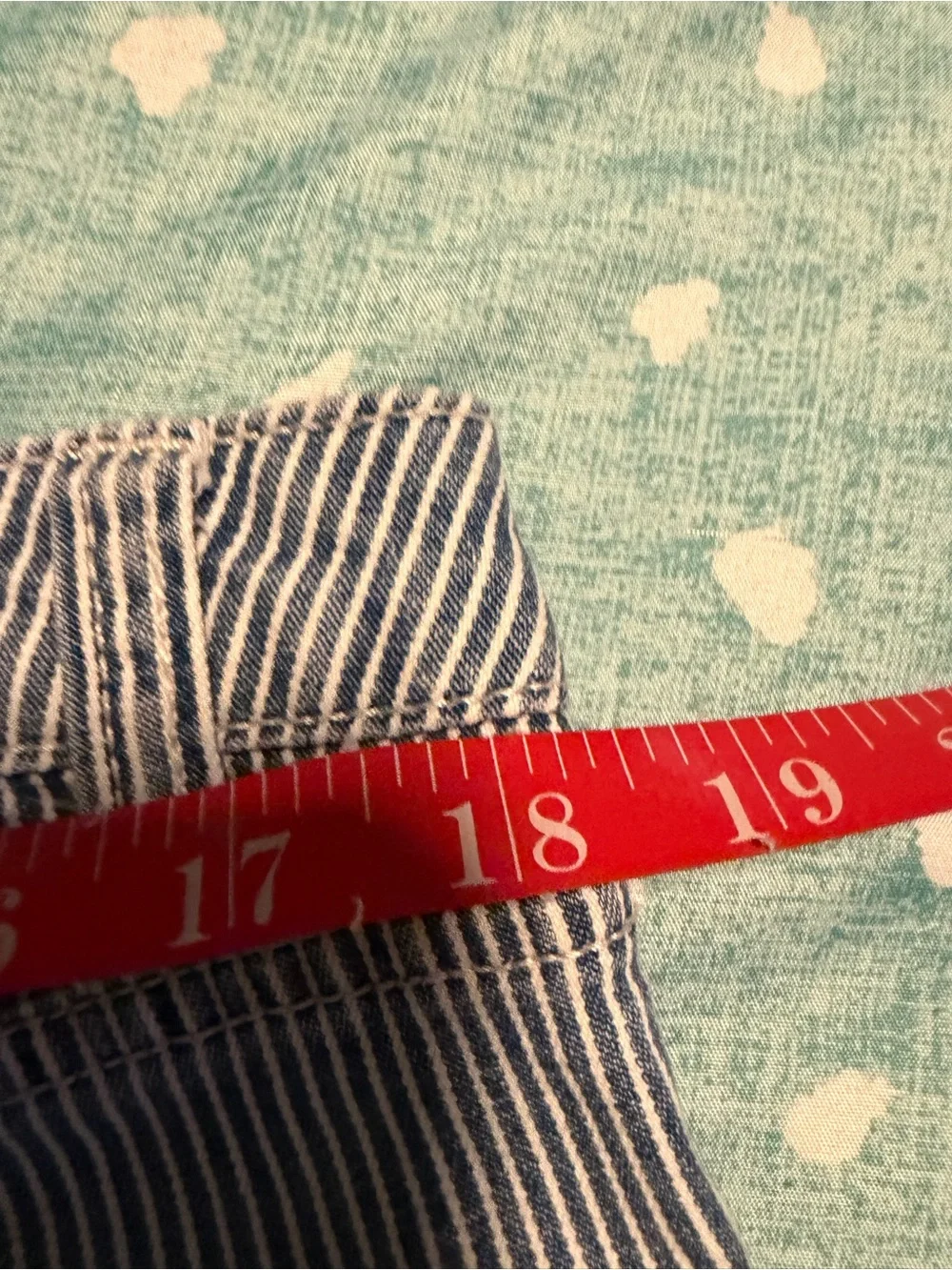 SZ 14 Women’s Blue Striped Stretch Cotton Shorts. MUST BE BUNDLED